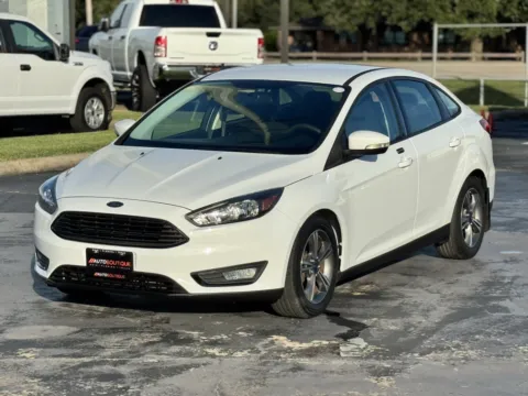 More photos of 2016 Ford Focus SE at Auto Boutique Texas, TX