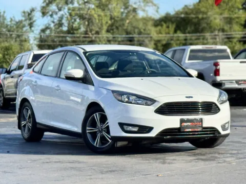 Photos of 2016 Ford Focus SE for sale in Alvin, TX at Auto Boutique Texas