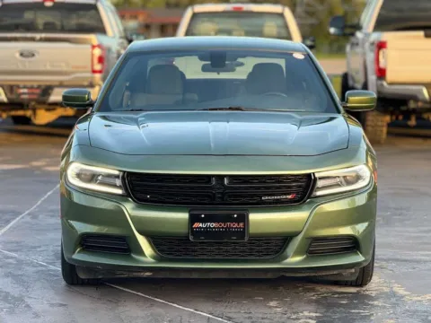 More photos of 2019 Dodge Charger SXT at Auto Boutique Texas, TX