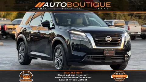 Black 2024 Nissan Pathfinder SV for sale in Alvin, TX