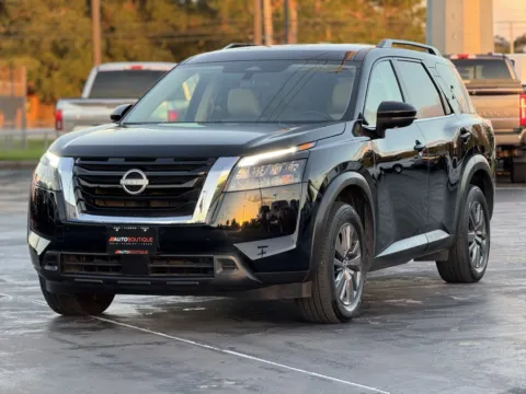 Another view of 2024 Nissan Pathfinder SV for sale in Alvin, TX at Auto Boutique Texas