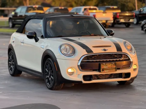 Photos of 2017 MINI COOPER S Cooper S for sale in Alvin, TX at Auto Boutique Texas