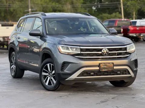 Photos of 2023 Volkswagen Atlas 2.0T SE for sale in Alvin, TX at Auto Boutique Texas