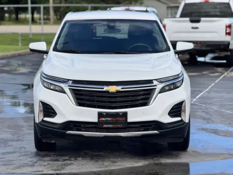 Photos of 2023 Chevrolet Equinox LT for sale in Alvin, TX at Auto Boutique Texas