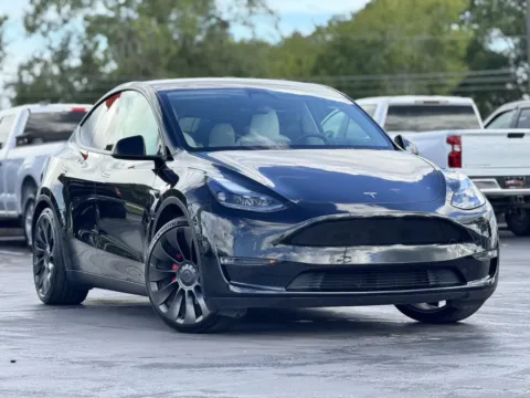 Photos of 2022 Tesla Model Y Performance for sale in Alvin, TX at Auto Boutique Texas