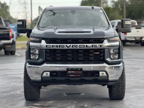 More photos of 2020 Chevrolet Silverado 2500HD LT at Auto Boutique Texas, TX