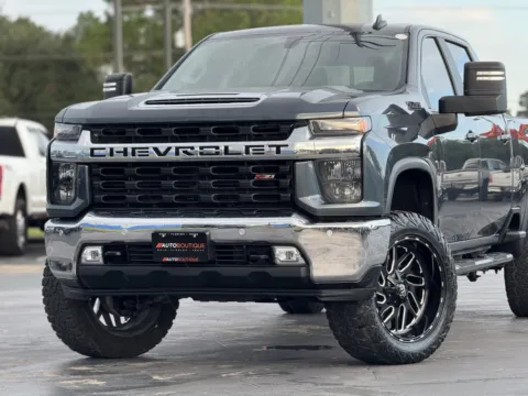 More photos of 2020 Chevrolet Silverado 2500HD LT at Auto Boutique Texas, TX