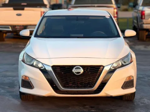 More photos of 2019 Nissan Altima 2.5 S at Auto Boutique Texas, TX