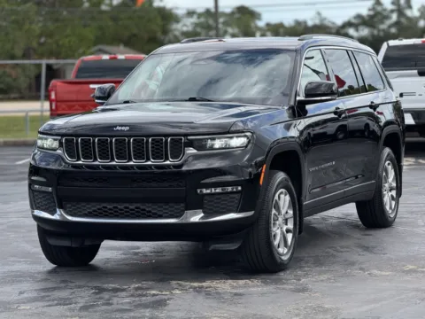 Another view of 2022 Jeep Grand Cherokee L Limited for sale in Alvin, TX at Auto Boutique Texas