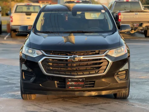More photos of 2021 Chevrolet Traverse LS at Auto Boutique Texas, TX