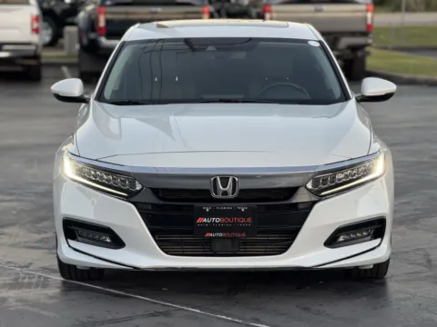 More photos of 2019 Honda Accord Sedan Touring 2.0T at Auto Boutique Texas, TX