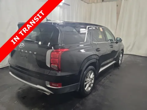 More photos of 2021 Hyundai Palisade SE at Auto Boutique Texas, TX