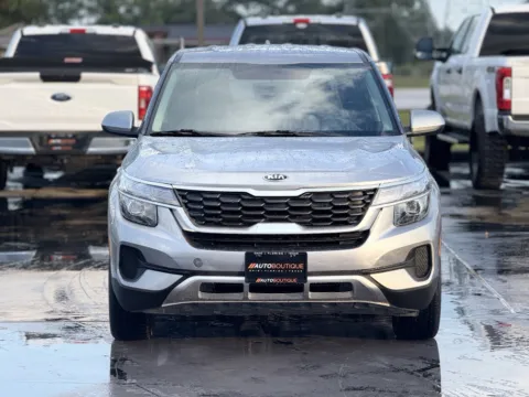 More photos of 2021 Kia Seltos LX at Auto Boutique Texas, TX
