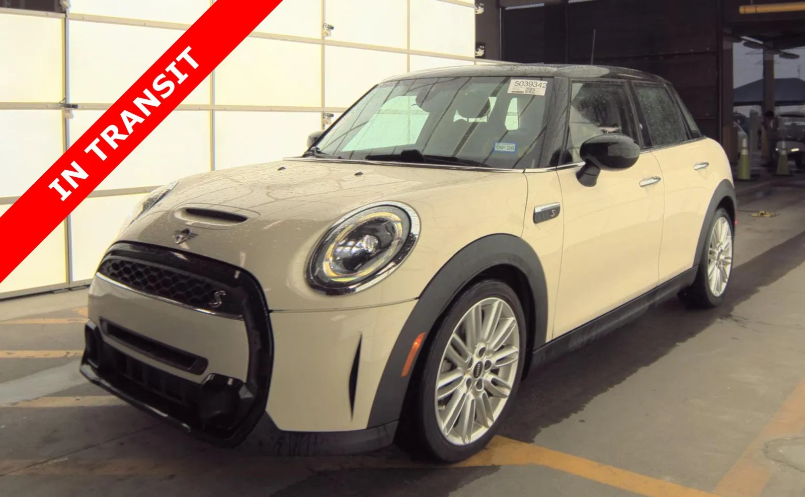 White 2023 MINI Hardtop 4 Door Cooper S for sale in Alvin, TX
