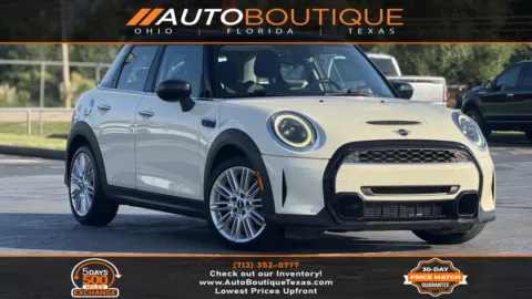 White 2023 MINI Hardtop 4 Door Cooper S for sale in Alvin, TX