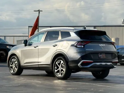More photos of 2023 Kia Sportage EX at Auto Boutique Texas, TX