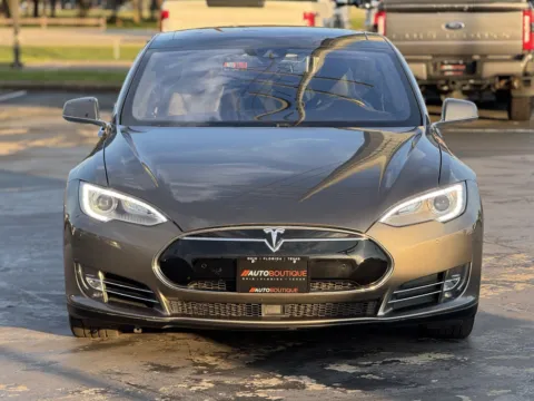 More photos of 2015 Tesla Model S P85D at Auto Boutique Texas, TX