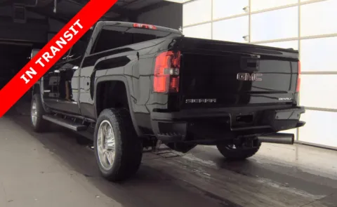 More photos of 2019 GMC Sierra 2500HD Denali at Auto Boutique Texas, TX