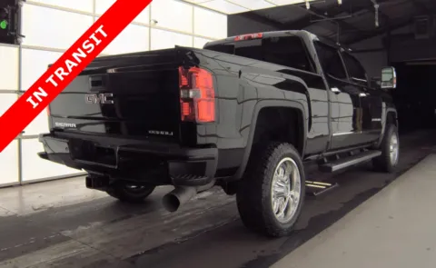 More photos of 2019 GMC Sierra 2500HD Denali at Auto Boutique Texas, TX