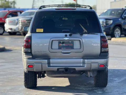More photos of 2005 Chevrolet TrailBlazer LS at Auto Boutique Texas, TX