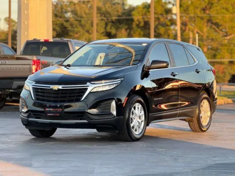 Another view of 2022 Chevrolet Equinox LT for sale in Alvin, TX at Auto Boutique Texas