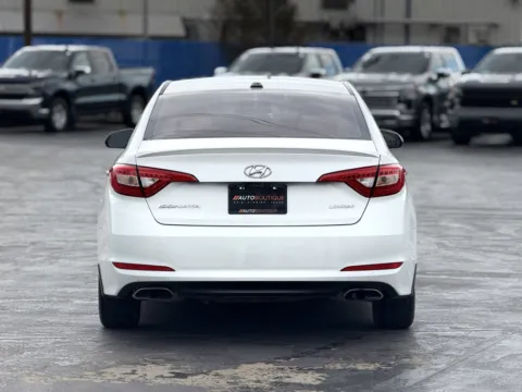 More photos of 2017 Hyundai Sonata Limited at Auto Boutique Texas, TX