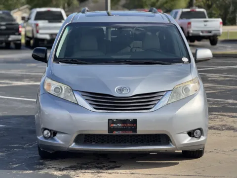 More photos of 2016 Toyota Sienna XLE at Auto Boutique Texas, TX