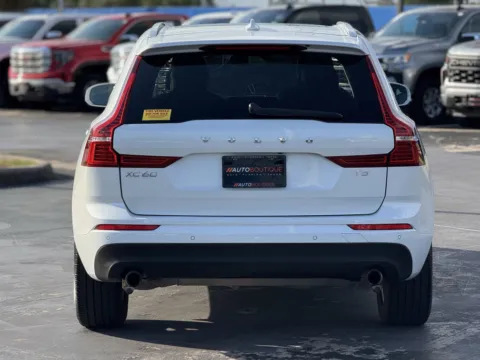 More photos of 2021 Volvo XC60 Momentum at Auto Boutique Texas, TX