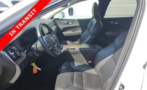 More photos of 2021 Volvo XC60 Momentum at Auto Boutique Texas, TX