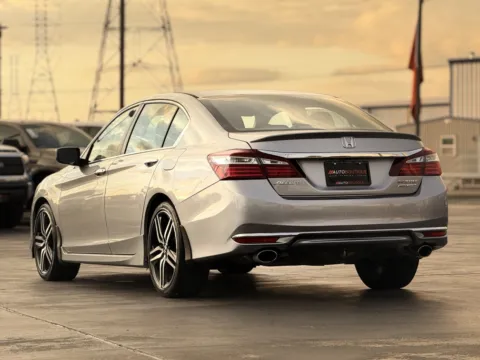 More photos of 2017 Honda Accord Sedan Sport SE at Auto Boutique Texas, TX