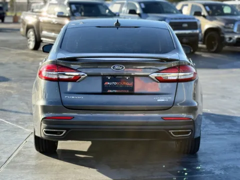 More photos of 2019 Ford Fusion Titanium at Auto Boutique Texas, TX
