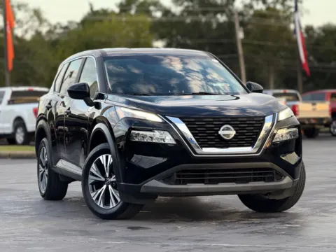 Photos of 2023 Nissan Rogue SV for sale in Alvin, TX at Auto Boutique Texas