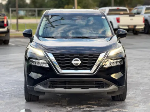Another view of 2023 Nissan Rogue SV for sale in Alvin, TX at Auto Boutique Texas