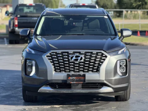More photos of 2022 Hyundai Palisade SEL at Auto Boutique Texas, TX