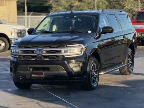 Another view of 2023 Ford Expedition Max XLT for sale in Alvin, TX at Auto Boutique Texas