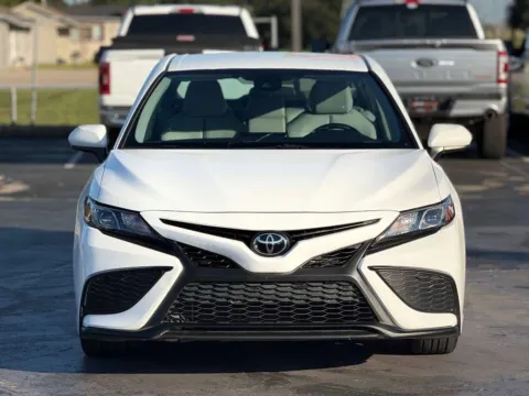 More photos of 2021 Toyota Camry SE at Auto Boutique Texas, TX
