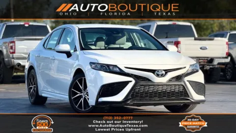 White 2021 Toyota Camry SE for sale in Alvin, TX
