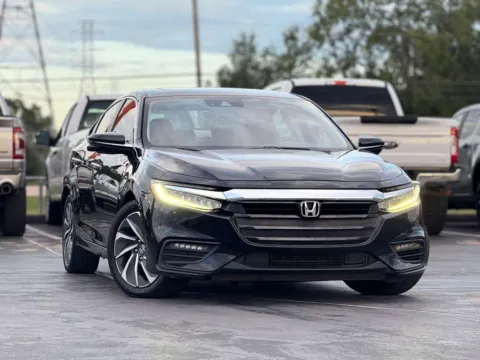 Photos of 2020 Honda Insight Touring for sale in Alvin, TX at Auto Boutique Texas