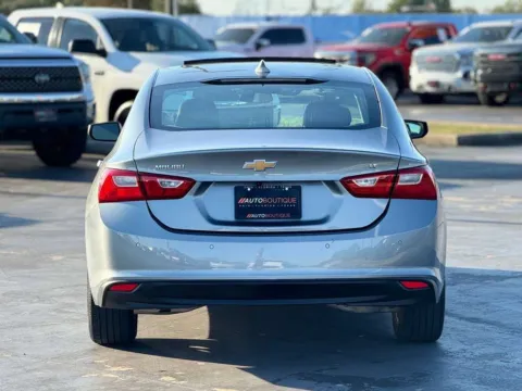 More photos of 2024 Chevrolet Malibu LT at Auto Boutique Texas, TX