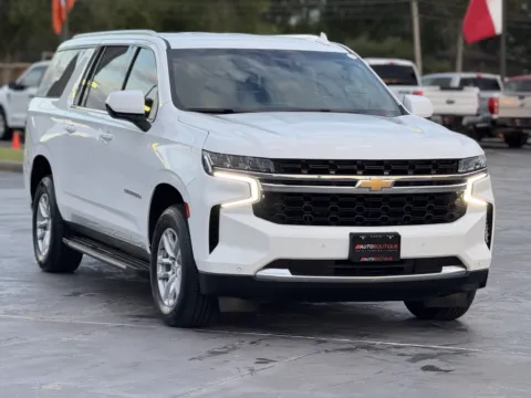 Photos of 2023 Chevrolet Suburban LS for sale in Alvin, TX at Auto Boutique Texas