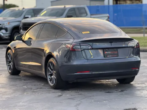 More photos of 2022 Tesla Model 3 at Auto Boutique Texas, TX