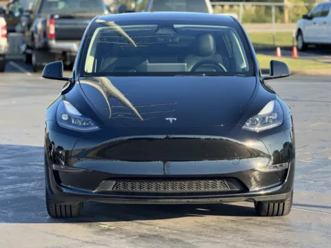 More photos of 2024 Tesla Model Y Long Range at Auto Boutique Texas, TX