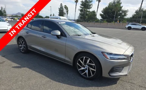 Gray 2020 Volvo S60 Momentum for sale in Alvin, TX