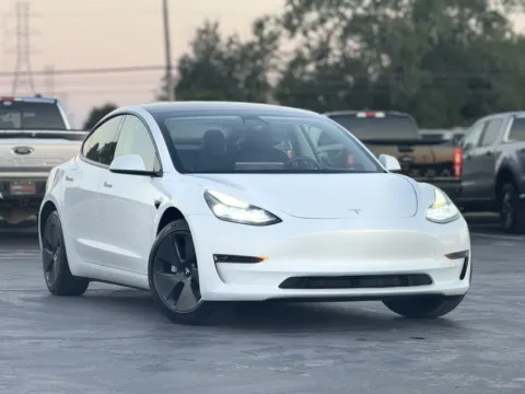 Photos of 2023 Tesla Model 3 for sale in Alvin, TX at Auto Boutique Texas