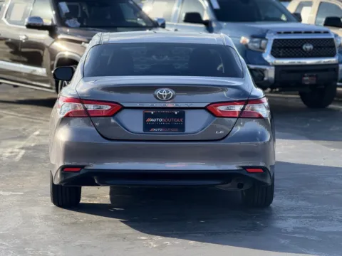 More photos of 2018 Toyota Camry LE at Auto Boutique Texas, TX