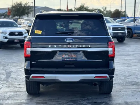 More photos of 2024 Ford Expedition XLT at Auto Boutique Texas, TX