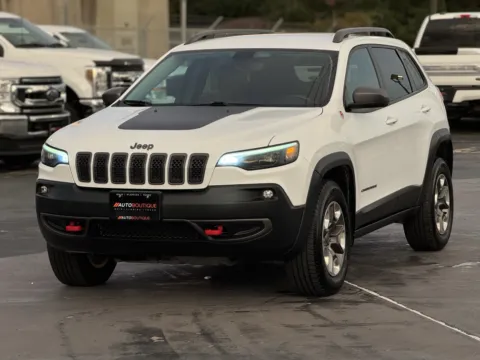 Another view of 2019 Jeep Cherokee Trailhawk for sale in Alvin, TX at Auto Boutique Texas