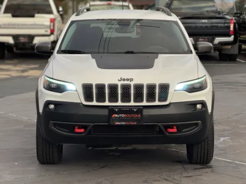 More photos of 2019 Jeep Cherokee Trailhawk at Auto Boutique Texas, TX