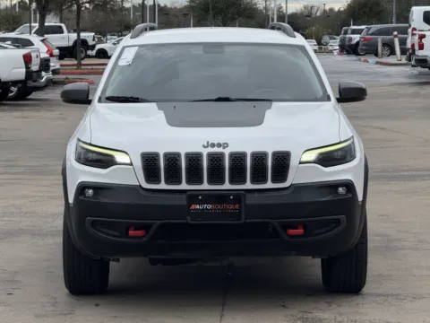 More photos of 2019 Jeep Cherokee Trailhawk at Auto Boutique Texas, TX
