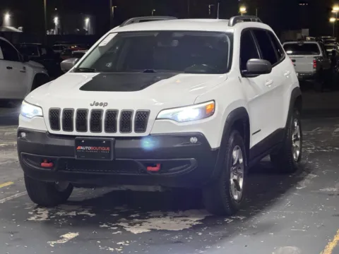 Another view of 2019 Jeep Cherokee Trailhawk for sale in Alvin, TX at Auto Boutique Texas